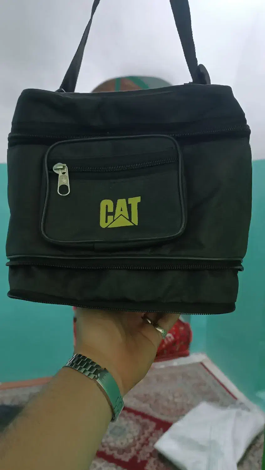 کیف جا غذا و یا جا ابزار با قیمت مناسب|کیف، کفش، کمربند|شوشتر, |دیوار