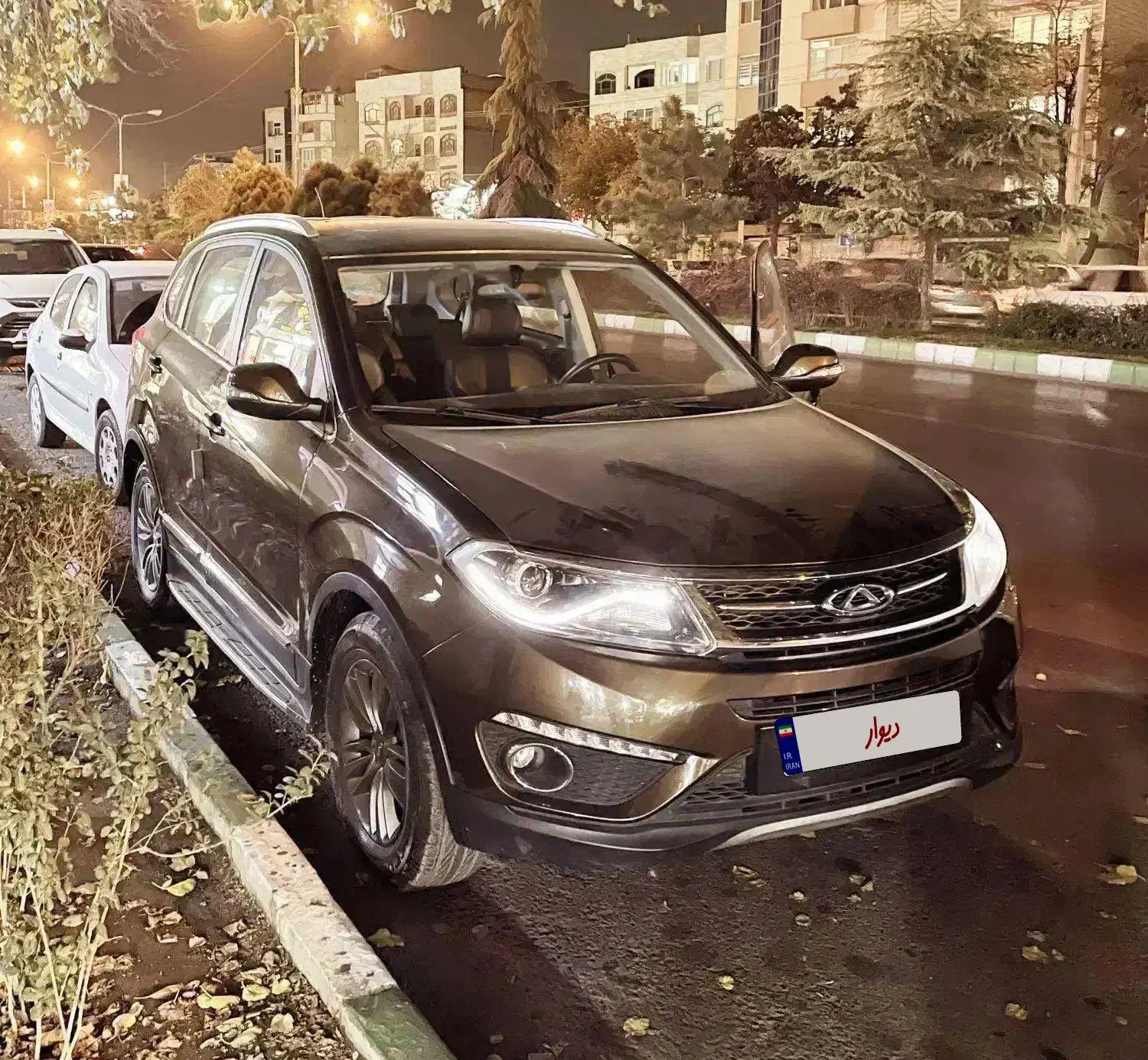 تیگو ۵ مدل ۹۷ قهوه ای|خودرو سواری و وانت|مشهد, سجاد شهر|دیوار