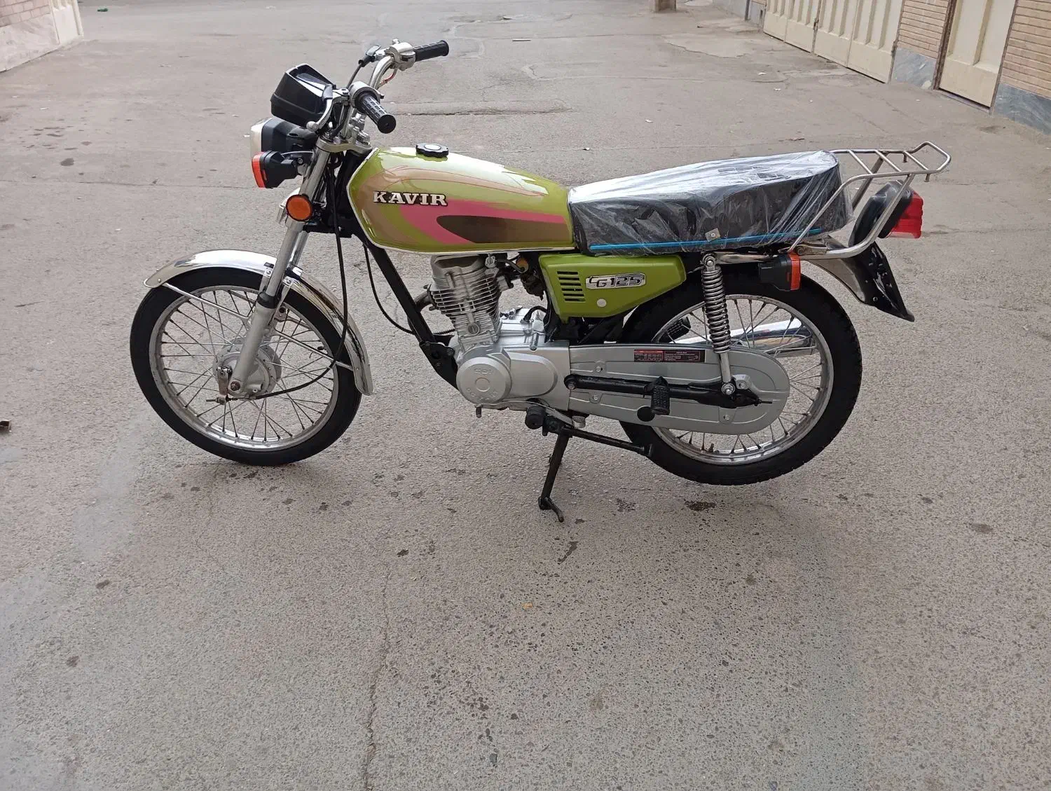 موتور هوندا مزایده مدل 1387 در حد صفر|موتورسیکلت|اصفهان, کارلادان|دیوار