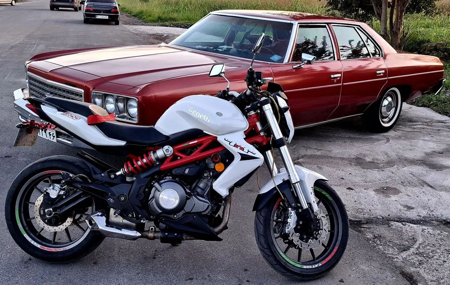 بنلی ۳۰۰ اصل ایتالیا وارداتی|موتورسیکلت|رشت, گلسار|دیوار