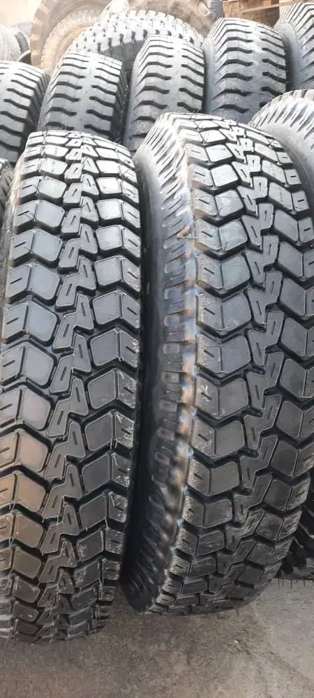 لاستیک روکش ۱۰۰۰. ۹۰۰.  ۱۲/۲۴|قطعات یدکی و لوازم جانبی|چهاردانگه (تهران), |دیوار