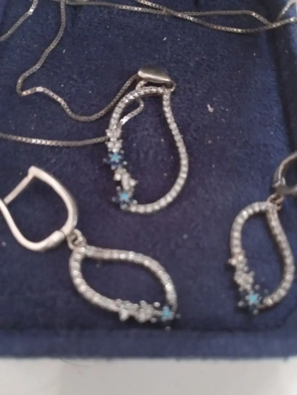 سرویس نقره گردنبند و گوشواره عیار ۹۲۵|جواهرات|کرمان, |دیوار