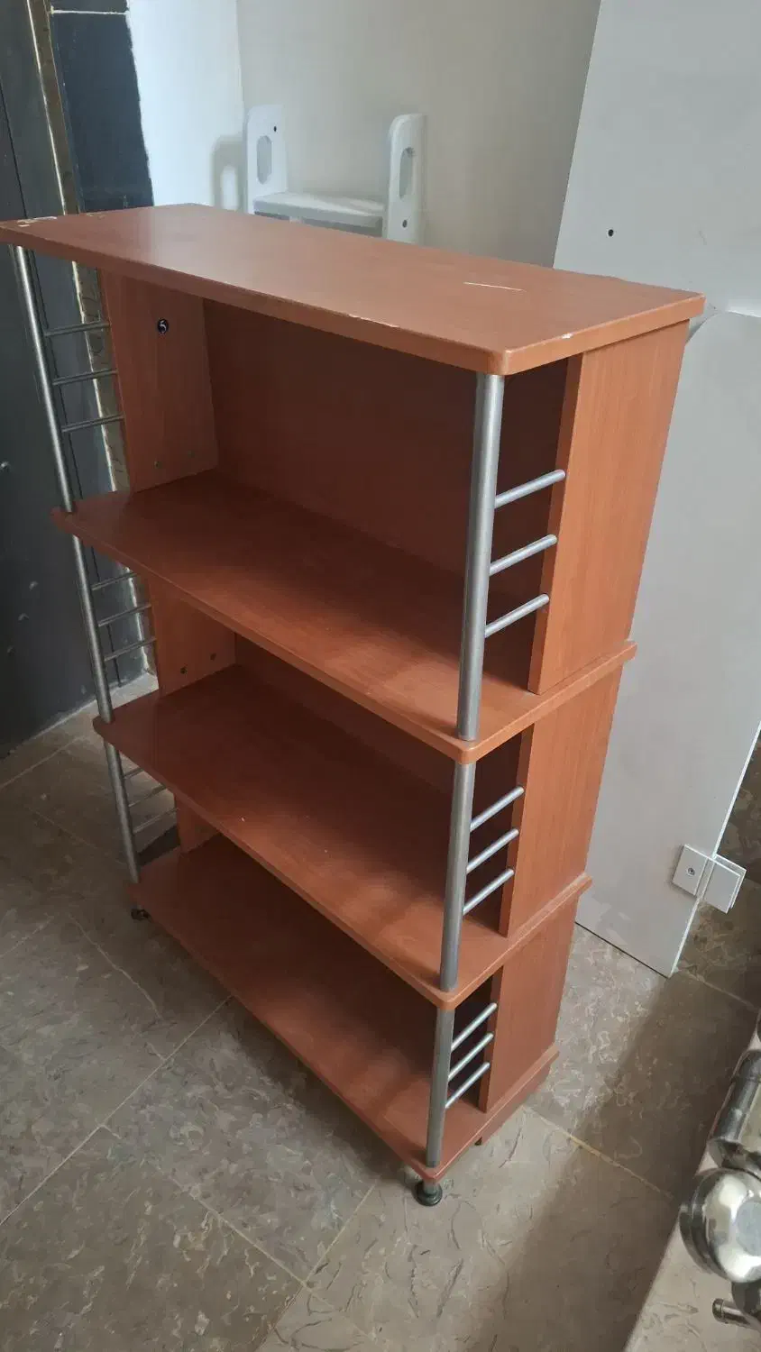 کتابخانه|کتابخانه، شلف، قفسه‌های دیواری|کرمان, |دیوار