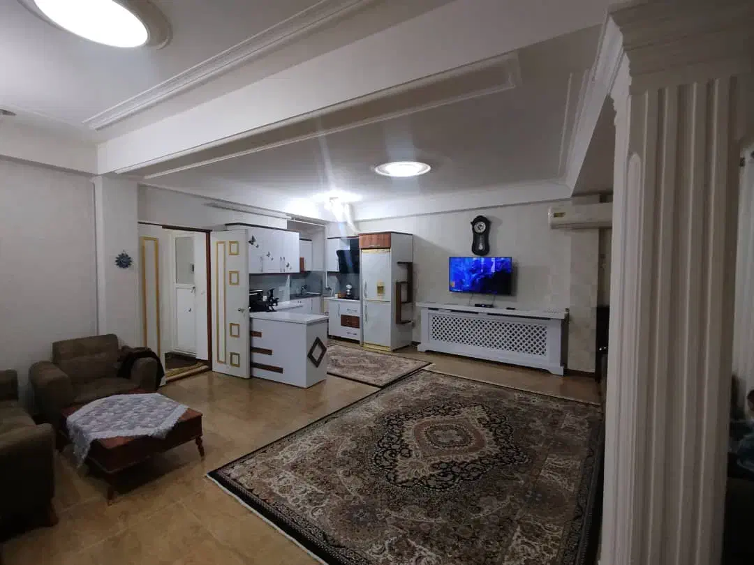 واحد مستقل طبقه اول بازسازی با پارگینک درمیدان گیل|فروش آپارتمان|لاهیجان, لیالستان|دیوار