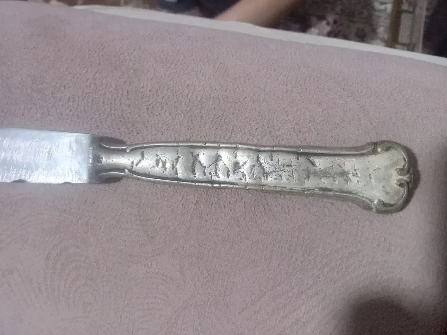 چاقوی بسیار خوش دست|کلکسیون اشیاء عتیقه|اسفراین, |دیوار