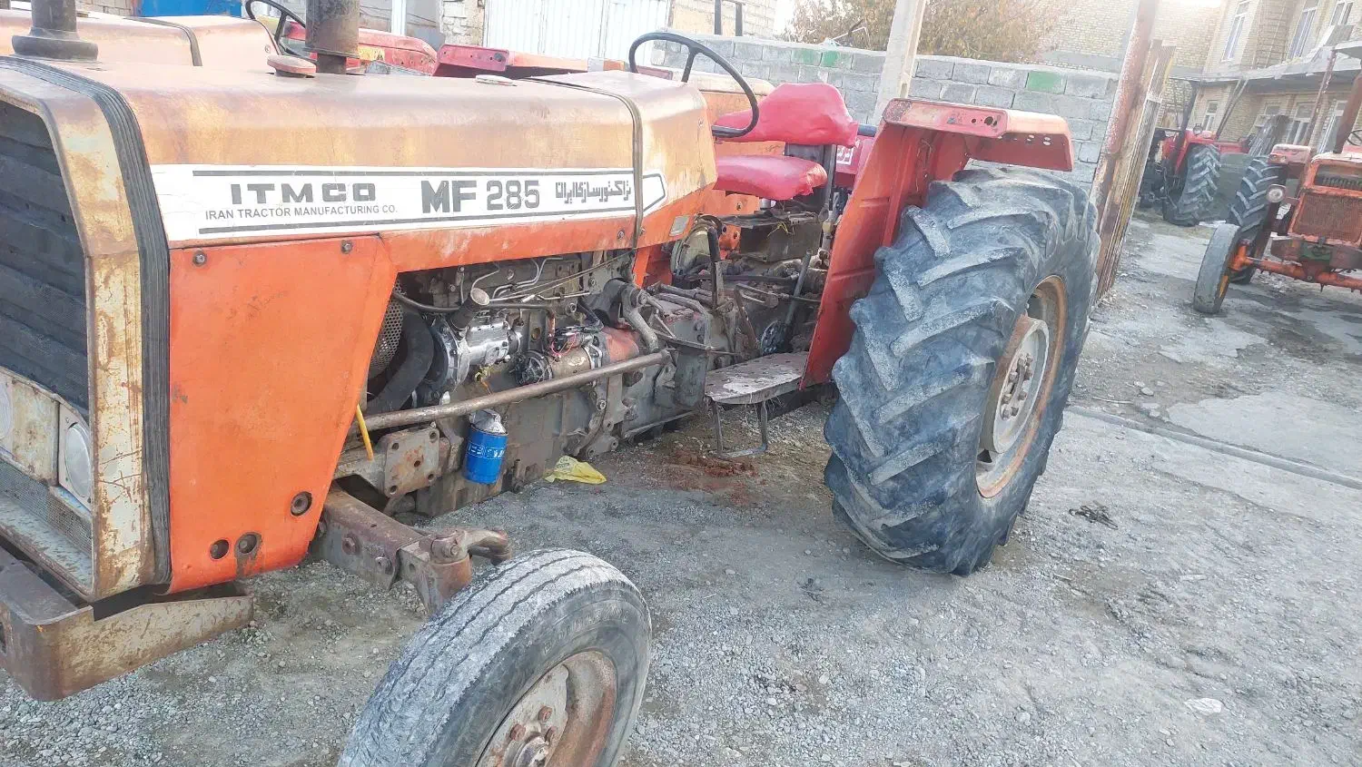 تراکتور۲۸۵مدل ۷۰|خودرو سنگین|اشنویه, |دیوار