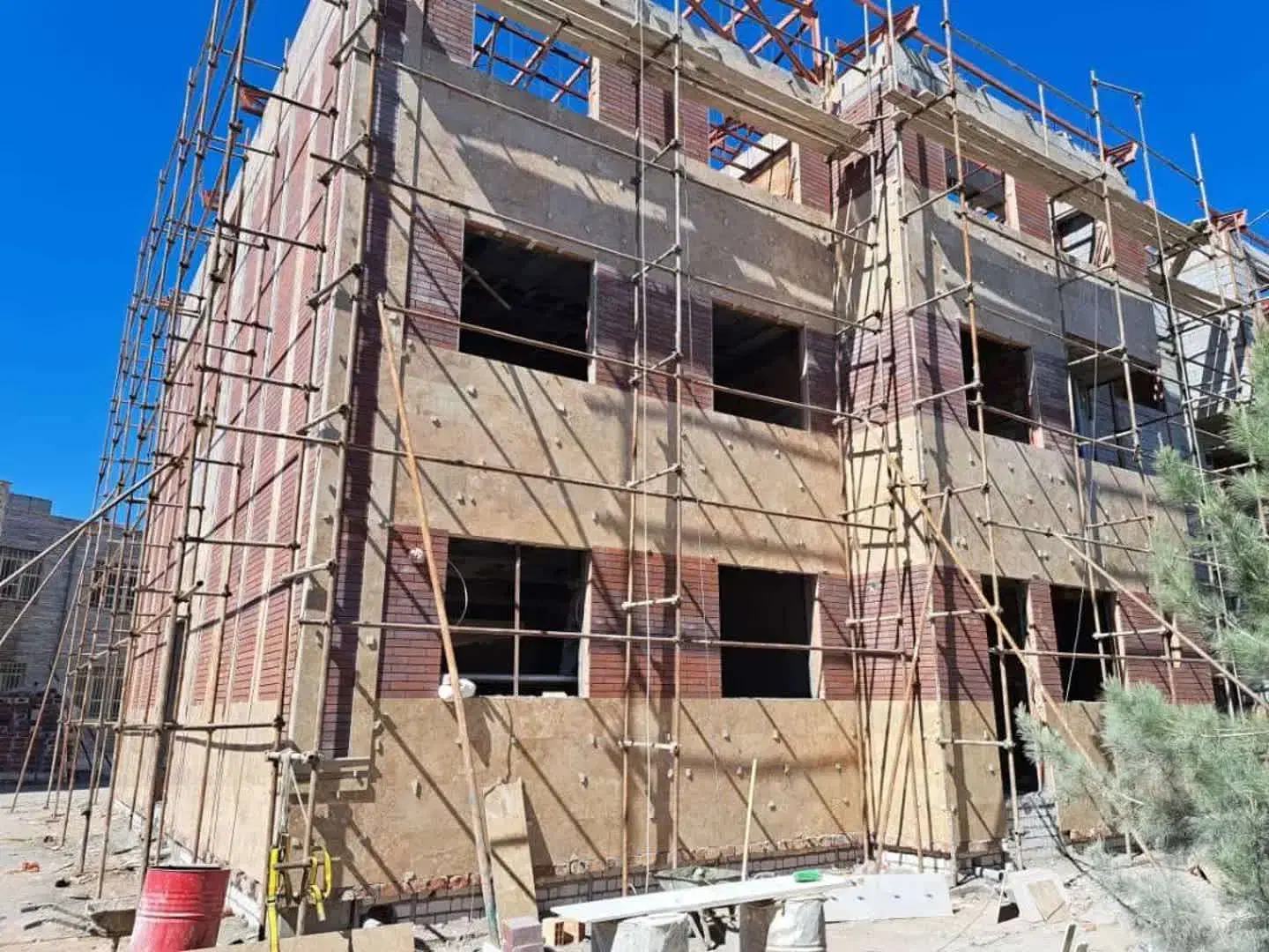 داربست فلزی|خدمات پیشه و مهارت|اصفهان, لاله|دیوار