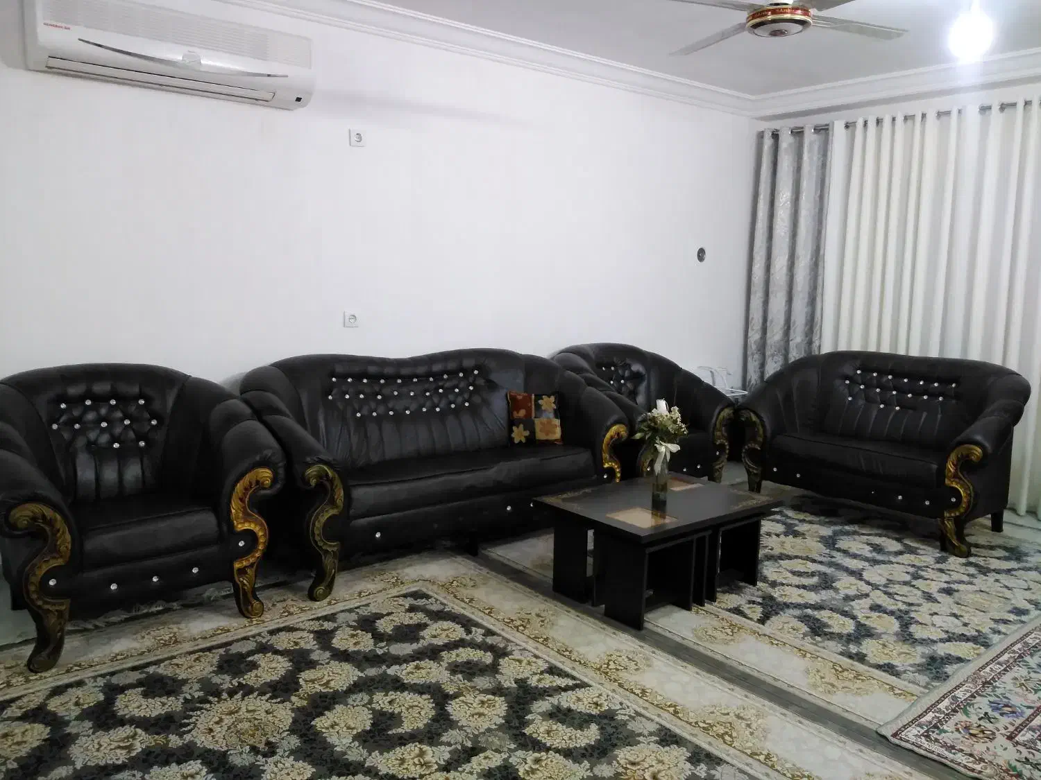 مبل ۷نفره چرم|مبلمان خانگی و میز عسلی|گرگان, |دیوار