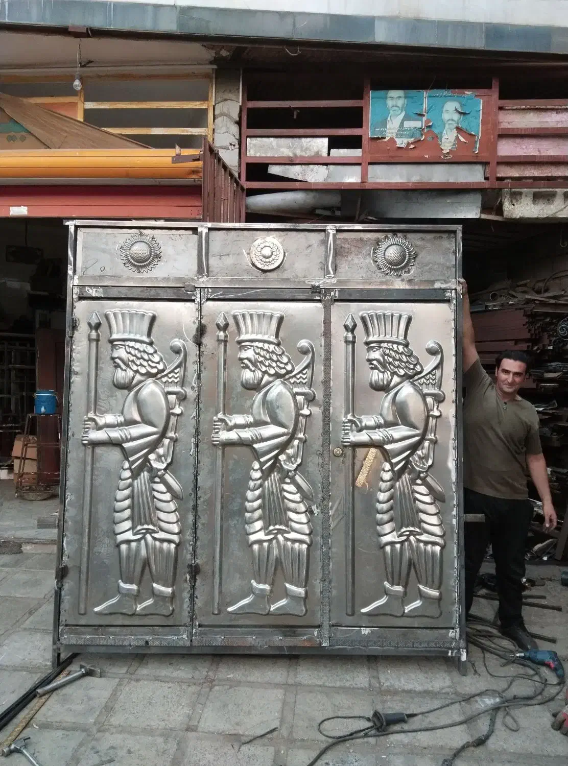 درب و پنجره آلومینیومی آهنی چوبودوجداره|مصالح و تجهیزات ساختمان|بروجرد, |دیوار