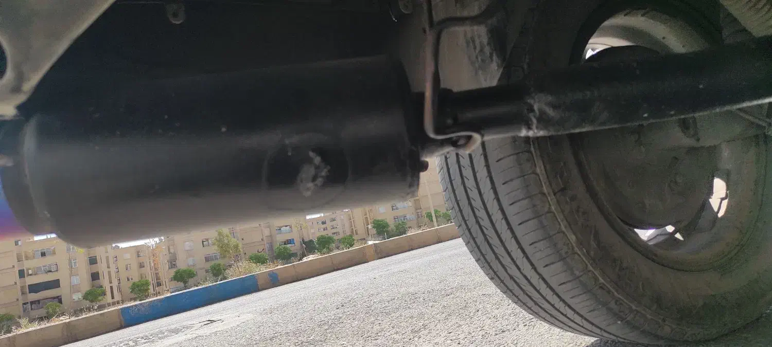 اگزوز پژو 511 و لاستیک چینی|قطعات یدکی و لوازم جانبی|فولادشهر, B1|دیوار