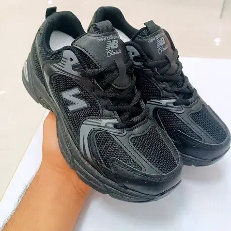 کتونی نیوبالانس 530  سایز 42|کیف، کفش، کمربند|سمنان, |دیوار