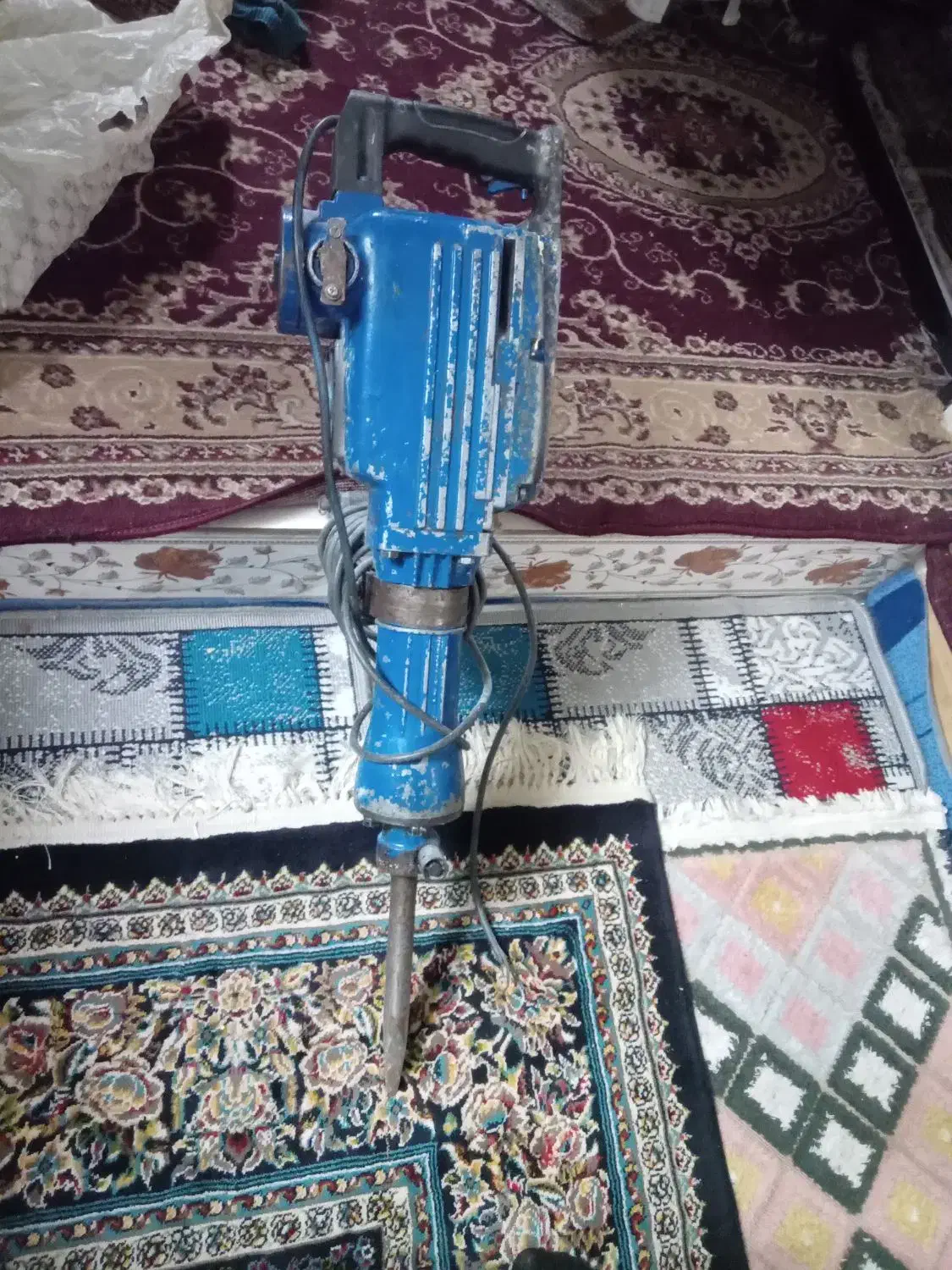 سالم|ابزارآلات|تربت‌حیدریه, منظر|دیوار