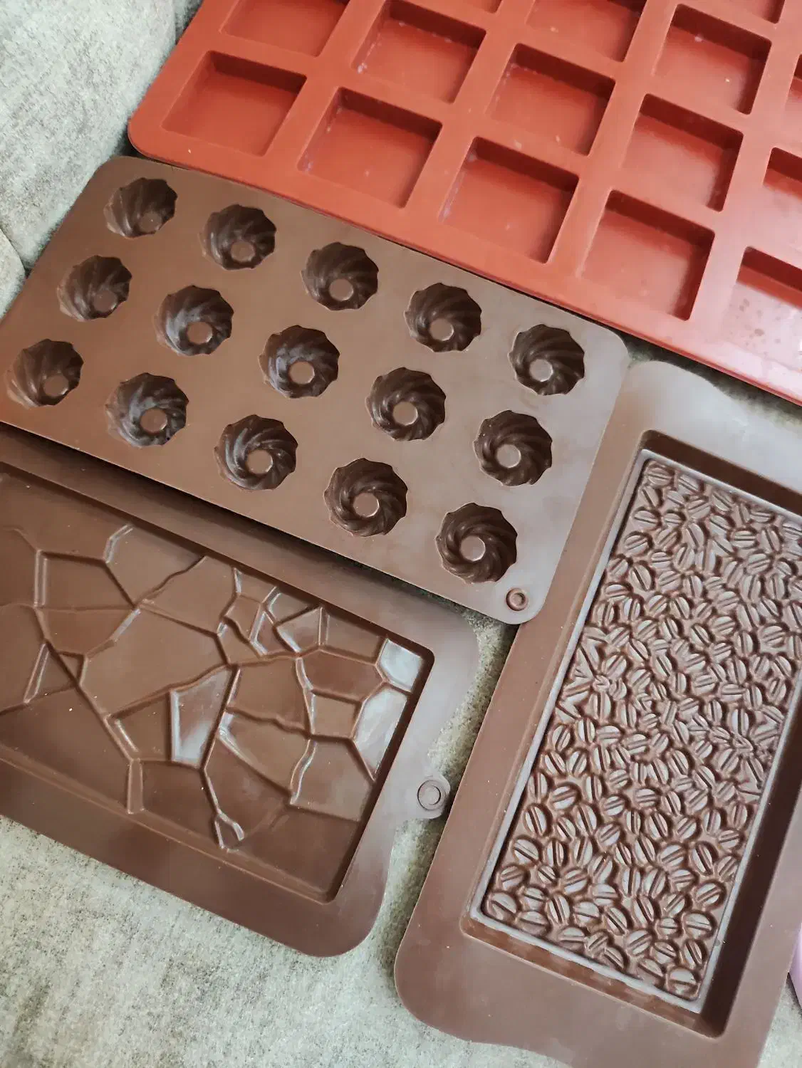 قالب سیلیکونی. مولد|ظروف پخت‌وپز|تبریز, |دیوار