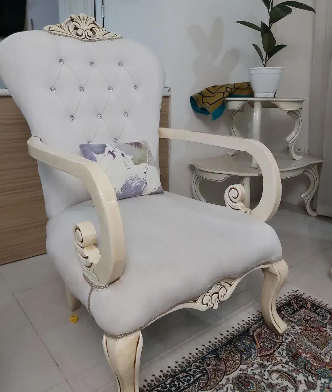 مبل به همراه میز عسلی|مبلمان خانگی و میز عسلی|مشهد, حسین‌آباد|دیوار