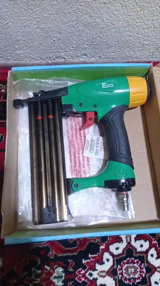 میخکوب منگنه کوب سشوار صنعتی|ابزارآلات|ارومیه, |دیوار