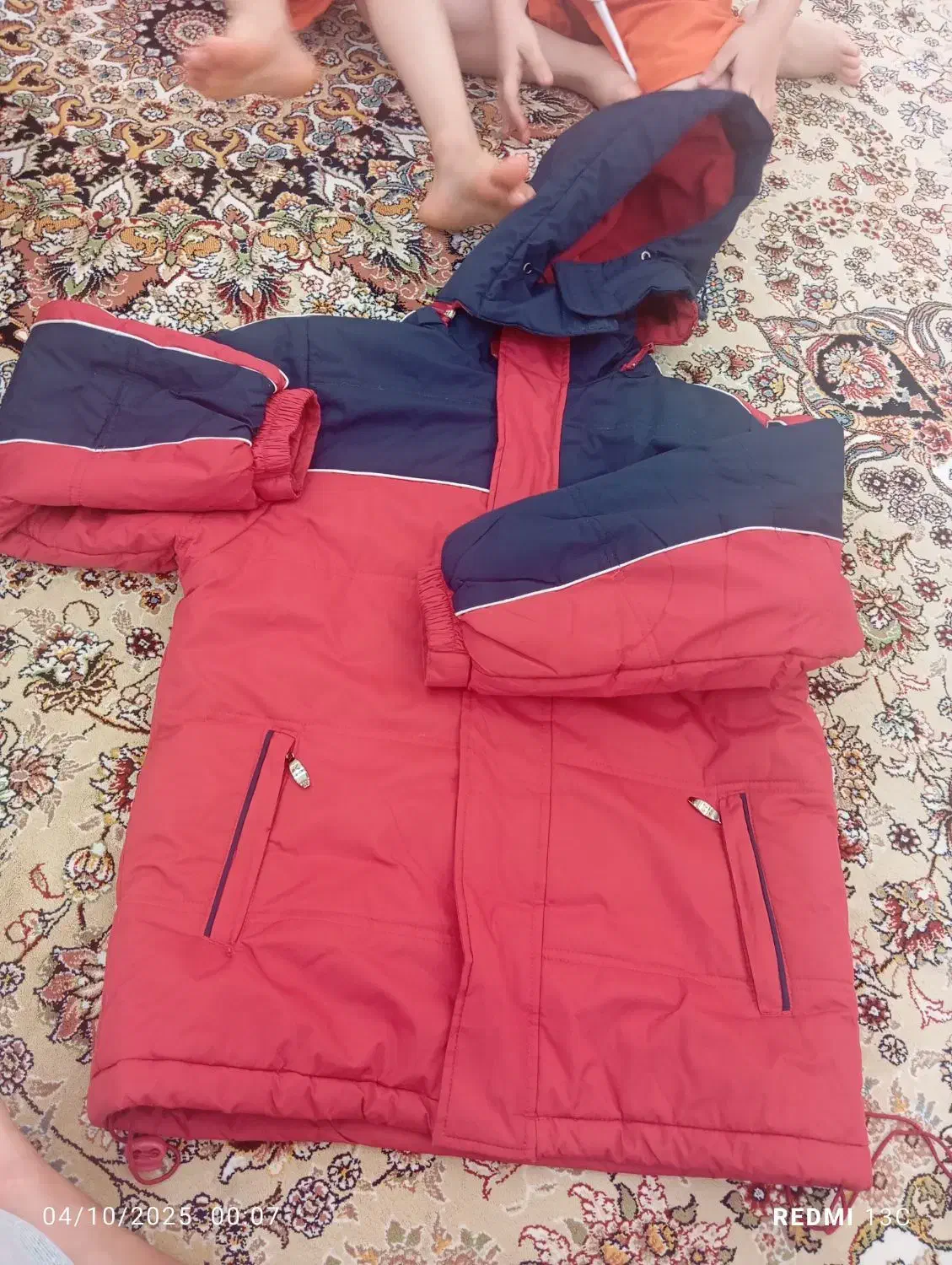 کاپشن|کفش و لباس بچه|مهاباد (آذربایجان غربی), |دیوار