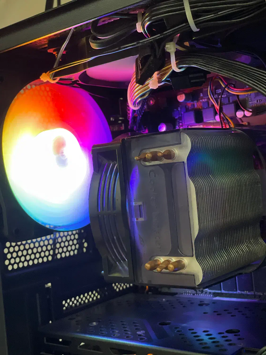 کیس گیمینگ|رایانه رومیزی|مشهد, امیریه|دیوار