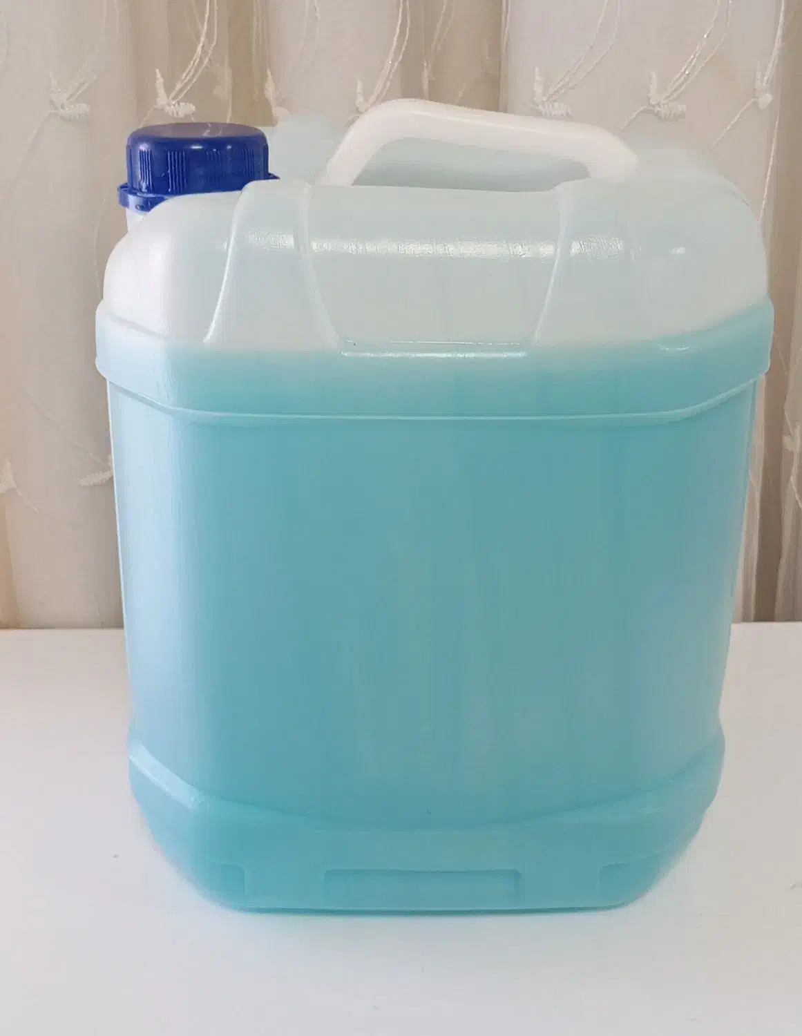 مایع دستشویی و لباسشویی 10 لیتری|مواد شوینده و دستمال کاغذی|مسجد سلیمان, |دیوار