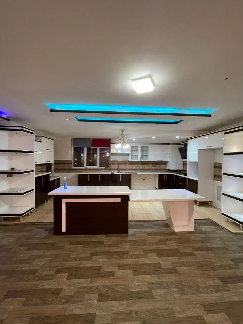 خوش نقشه جنوبی وصال شمالی|فروش آپارتمان|شیراز, وصال|دیوار