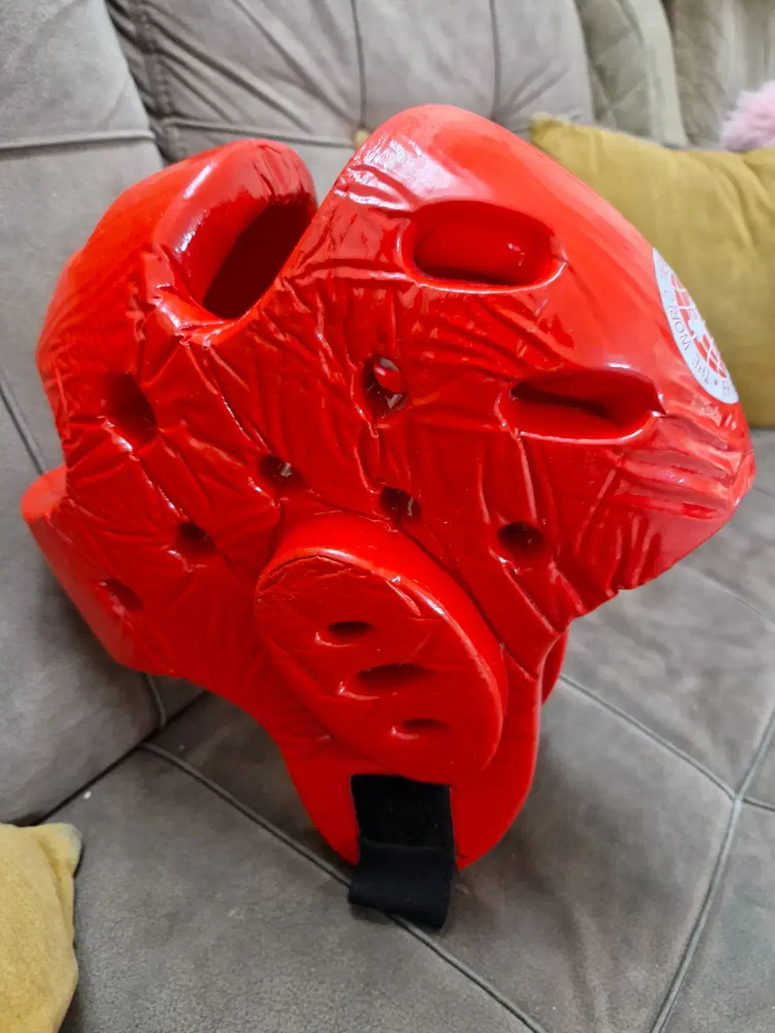 کلاه تکواندو|تجهیزات ورزشی|ری, شهید غیوری (ابن باویه)|دیوار