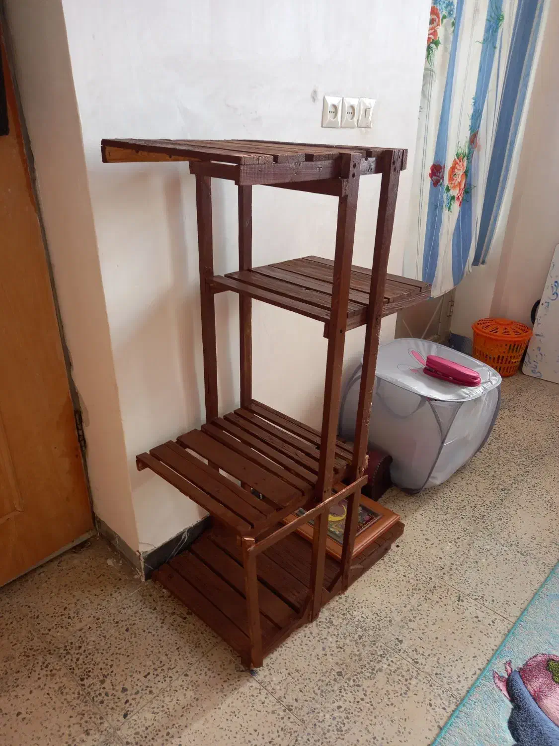 استند گل|صنایع دستی و سایر لوازم تزئینی|شهرکرد, |دیوار