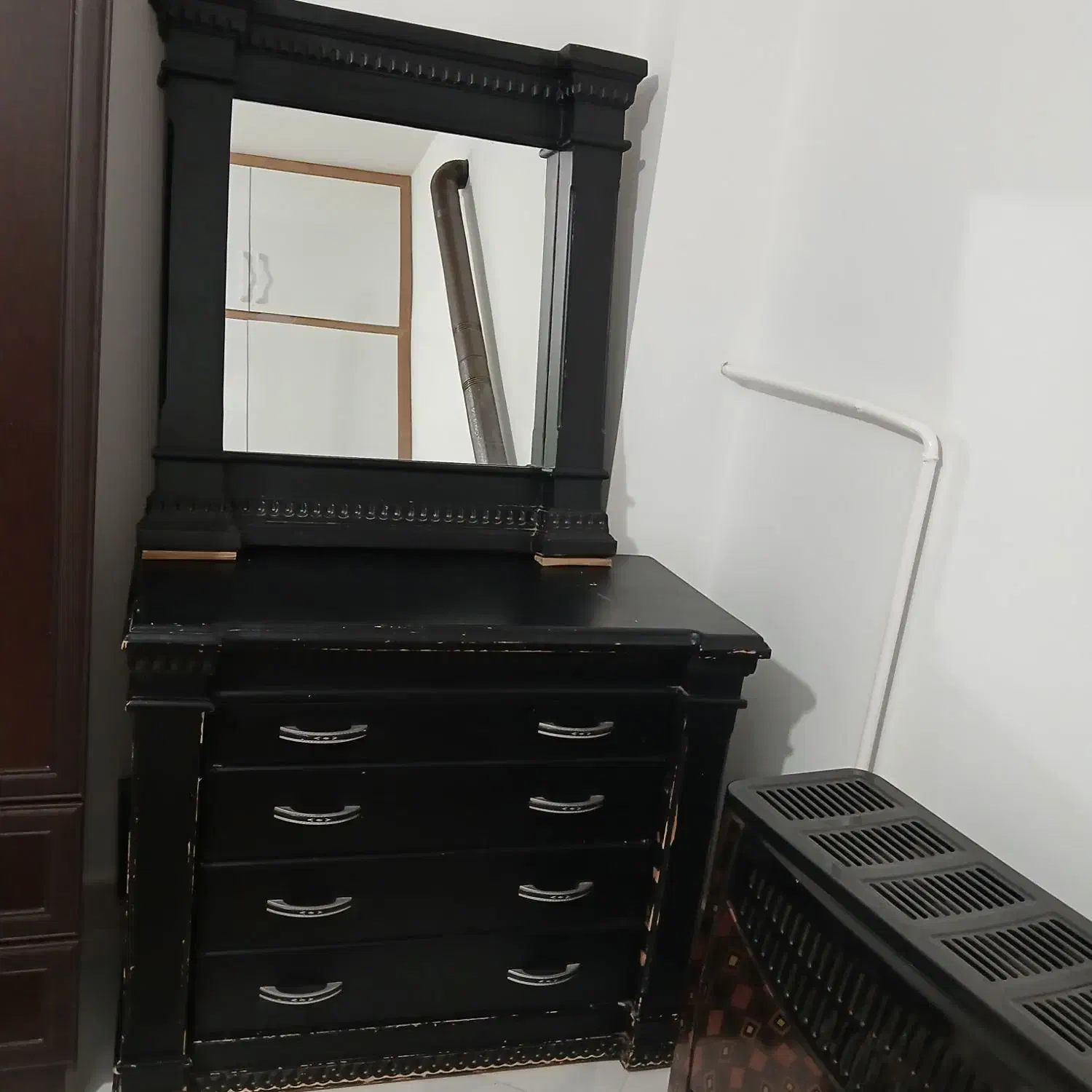 کمد لباس وآینه دراور|جاکفشی، کمد، دراور|نیشابور, کلاغان|دیوار