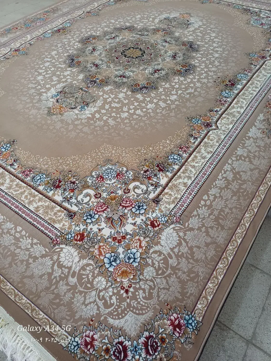 چهارتخته ۷۰۰شانه تراکم ۲۵۵۰|فرش|قم, نیروگاه|دیوار