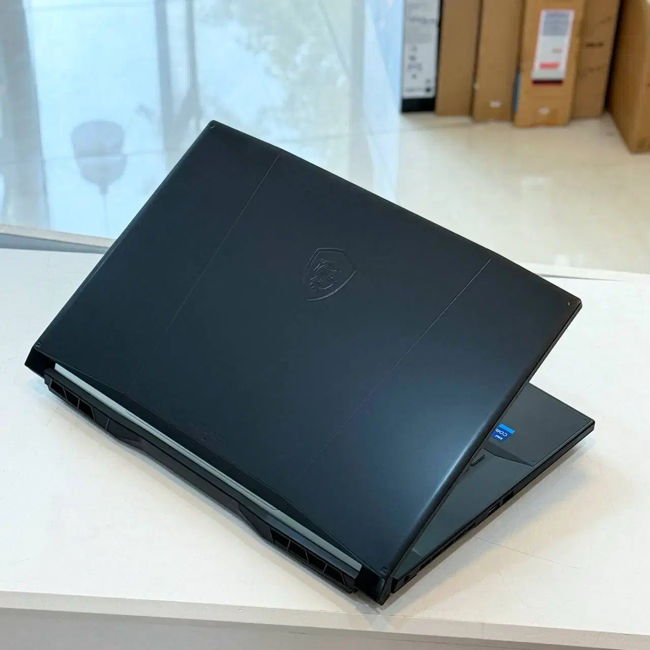 لپتاپ آکبند 8 گیگ گرافیک|رایانه همراه|اردکان, |دیوار