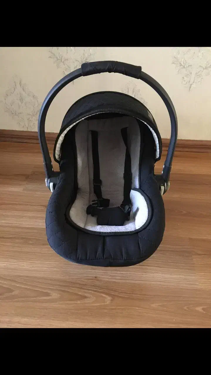 کریر|کالسکه و لوازم جانبی|تبریز, |دیوار