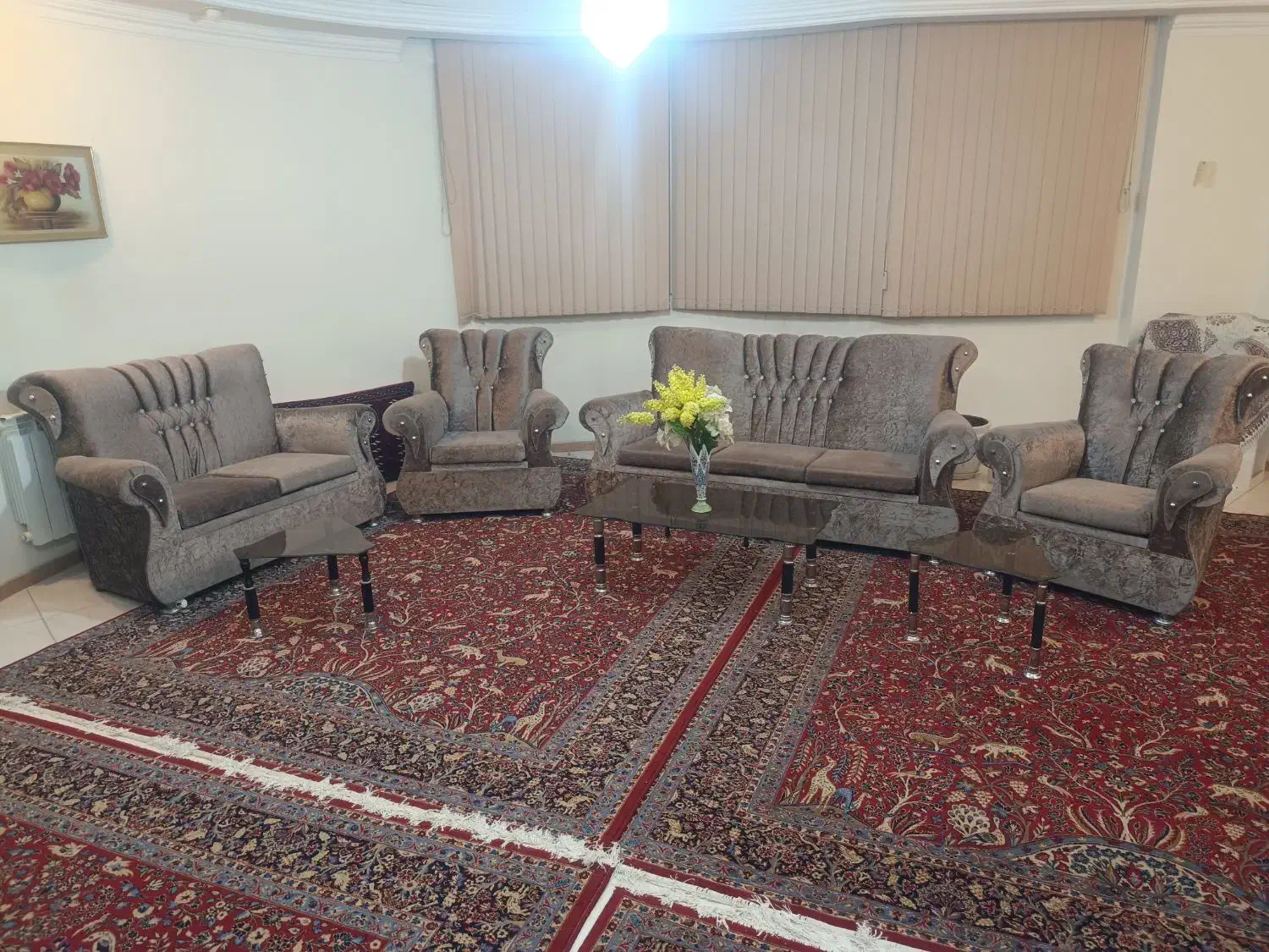 مبلمان هفت نفره و تخت دو نفره|مبلمان خانگی و میز عسلی|سبزوار, کوی بهار|دیوار