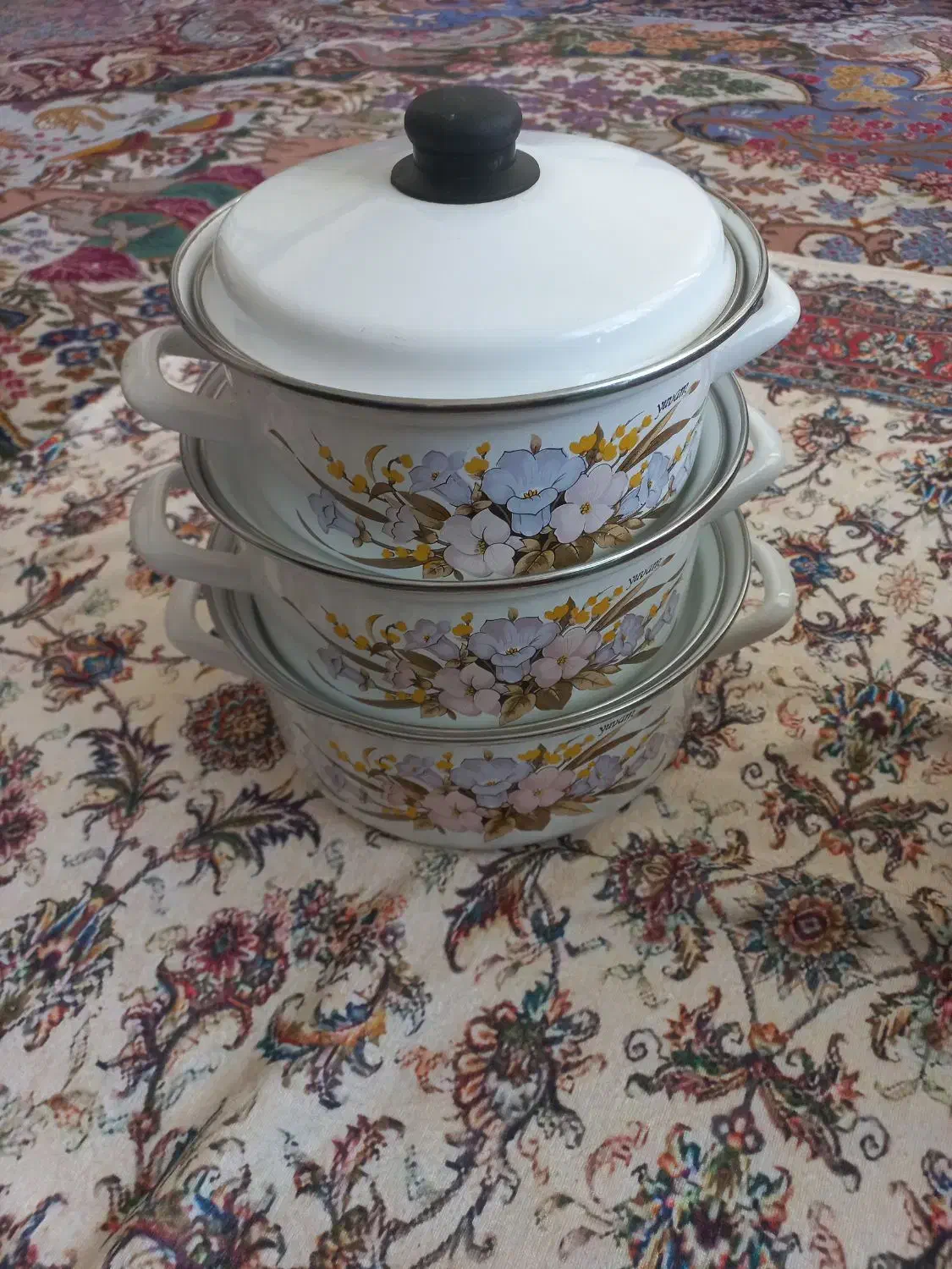 تعدادی وسایل آشپزخانه|قوری، کتری، قهوه‌ساز دستی|قزوین, |دیوار