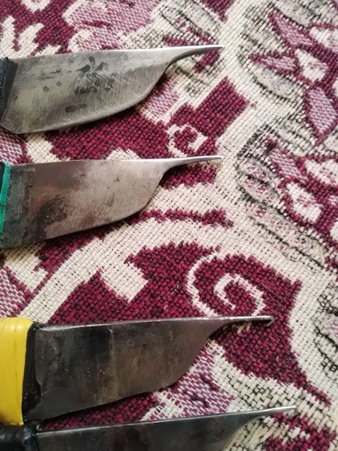 چاقو فرش|کلکسیون اشیاء عتیقه|مراغه, |دیوار