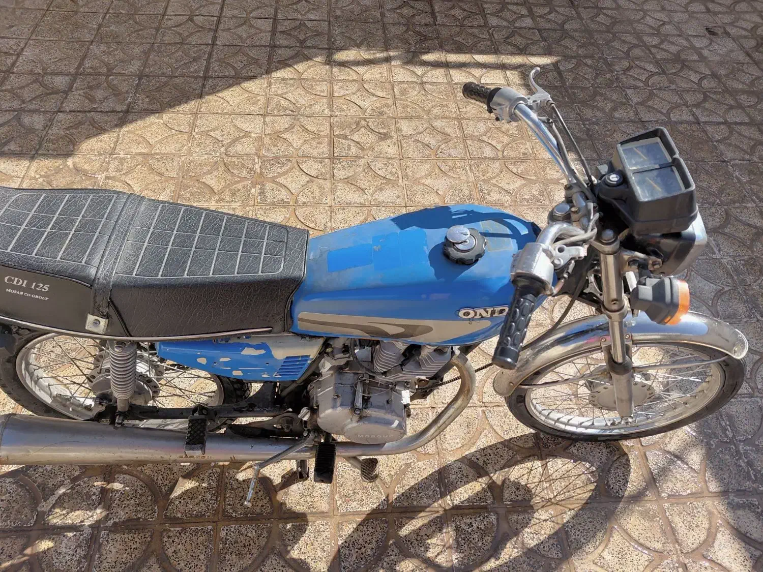 هندا۱۲۵مدل۸۳|موتورسیکلت|سیرجان, |دیوار