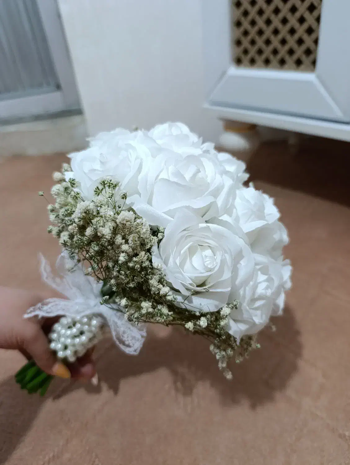 دسته گل عروس|گل مصنوعی|ارومیه, |دیوار