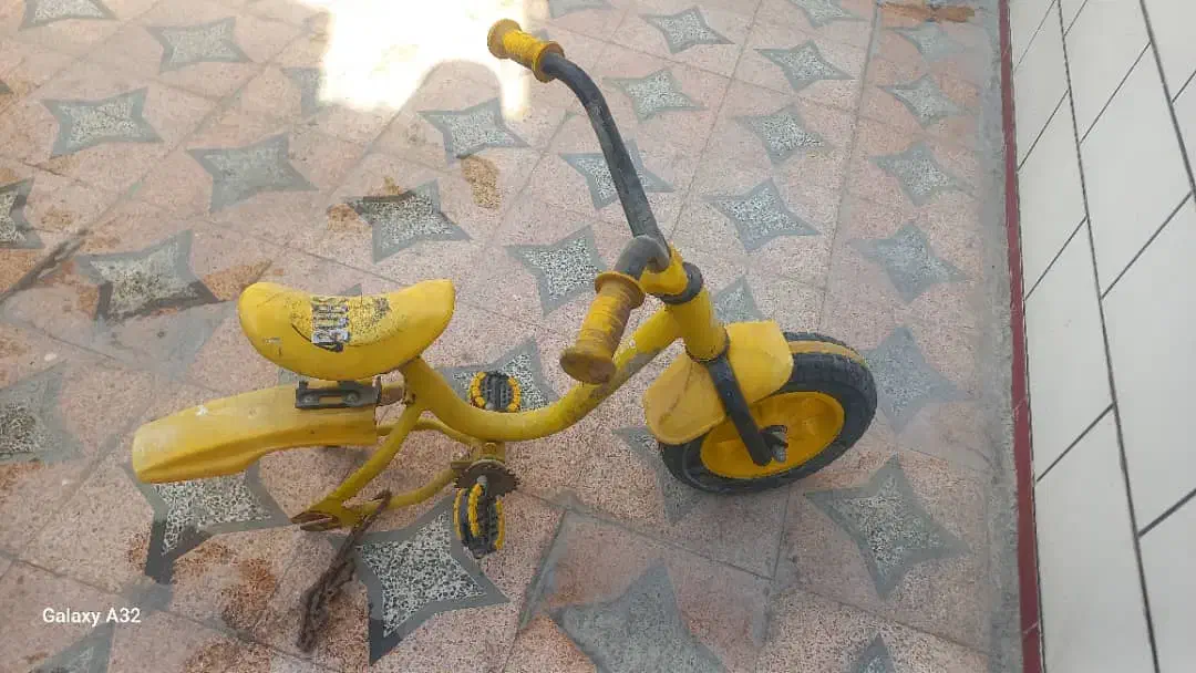 دوچرخه|دوچرخه، اسکیت، اسکوتر|اهواز, کمپلو جنوبی|دیوار