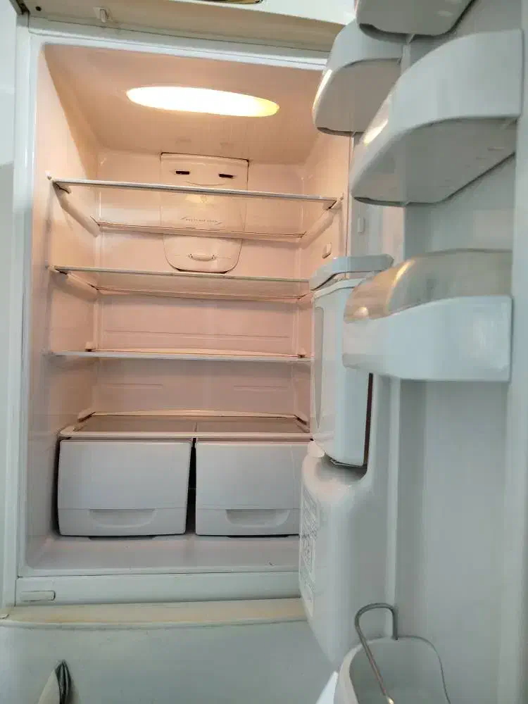 یخچال مدل امرسان|یخچال و فریزر|قرچک, میرزائی جنوبی|دیوار