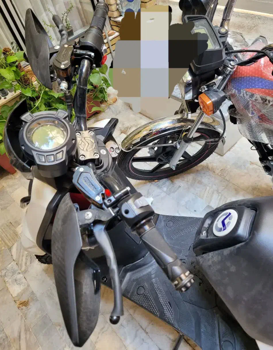موتور سیکلت|موتورسیکلت|قم, باجک یک|دیوار