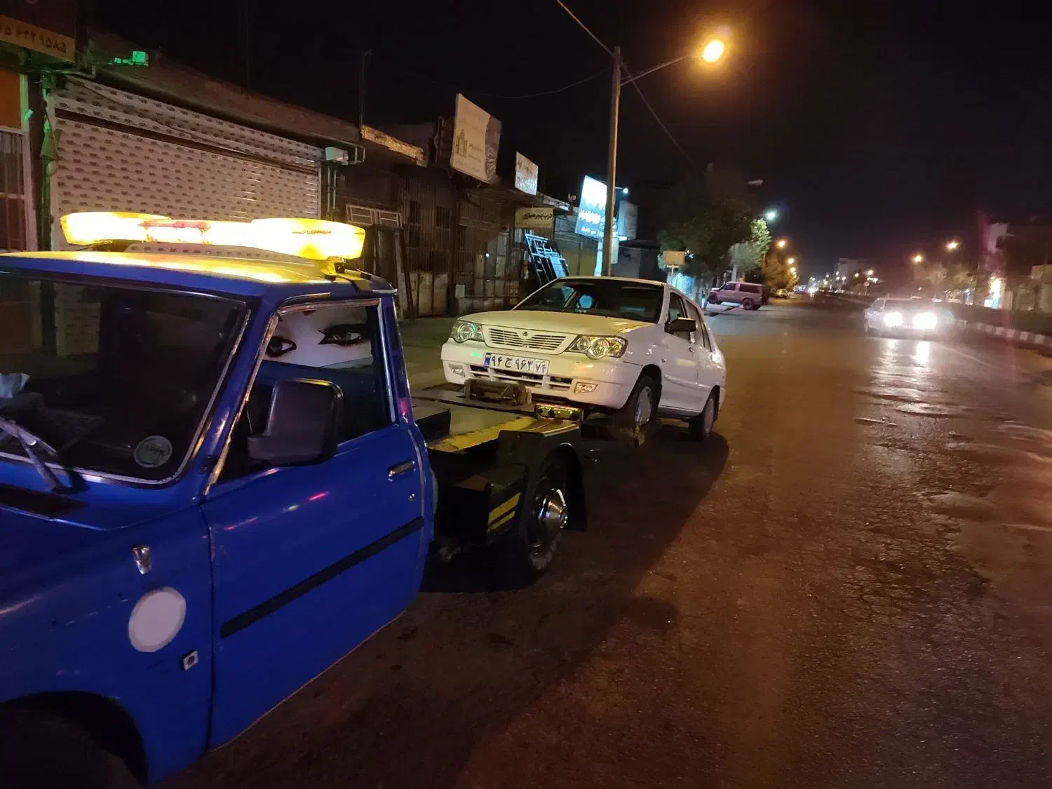 امداد خودرو و یدک کش خودرو بر جرثقیل در قوچان|خدمات حمل و نقل|قوچان, |دیوار