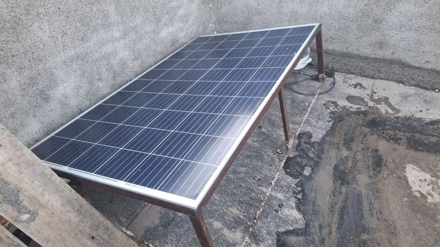 پنل خورشیدی تمیز|پنکه و تصفیه‌کنندهٔ هوا|تربت‌حیدریه, پائین ولایت|دیوار