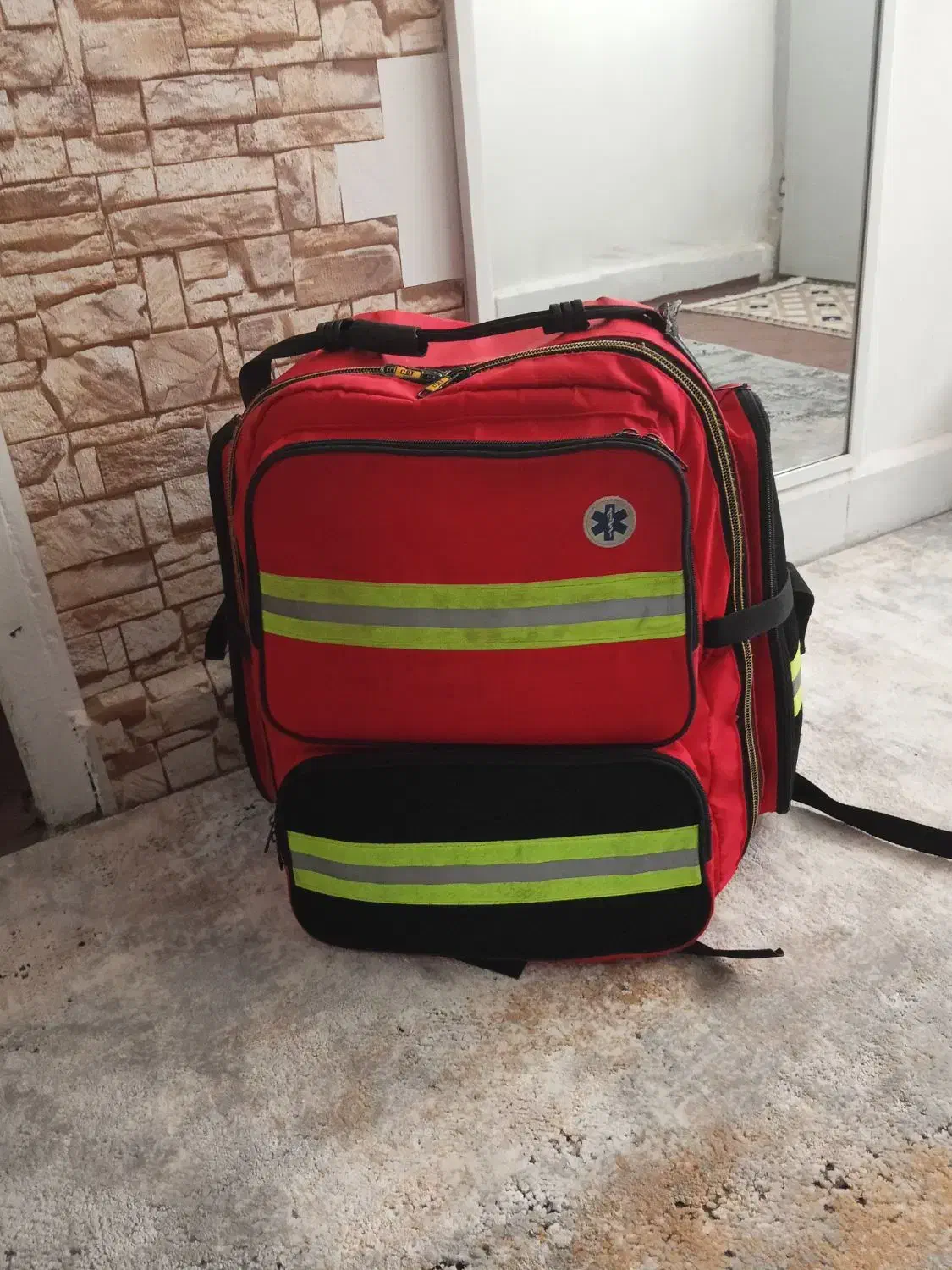 سرم تراپی وتزریقات/خدمات پرستاری اورژانس|خدمات آرایشگری و زیبایی|بوشهر, |دیوار