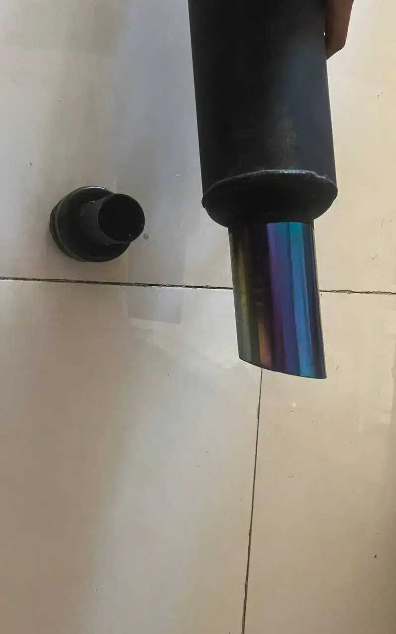 منبع اسپرت 711 سایلنتسر دار|قطعات یدکی و لوازم جانبی|مشهد, شهرک رازی (شهرک غرب)|دیوار