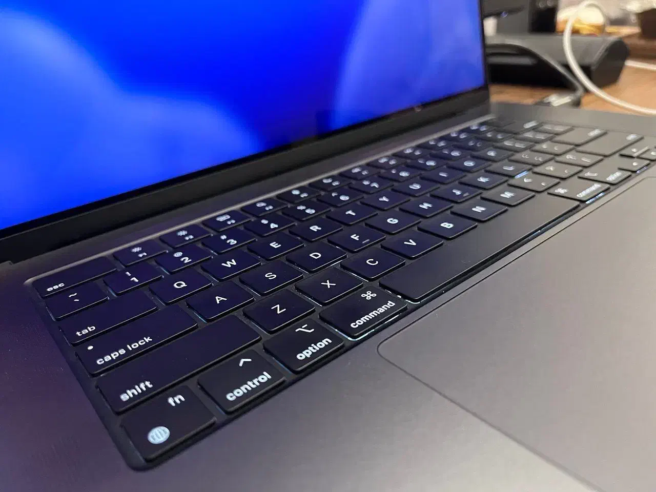 مک بوک پرو|رایانه همراه|قم, دانش|دیوار