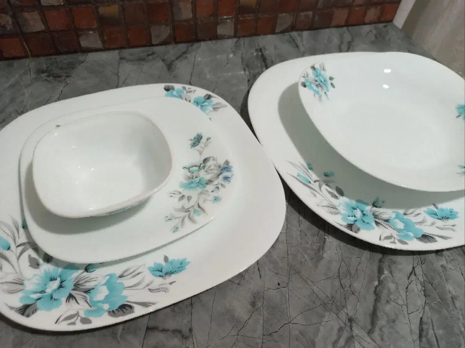 آرکوپال ۳ دست ۲۶ پارچه|ظروف سرو و پذیرایی|قم, پردیسان|دیوار