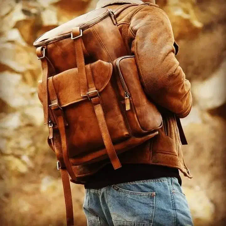 کوله پشتی چرم گاوی|کیف، کفش، کمربند|کرمانشاه, |دیوار