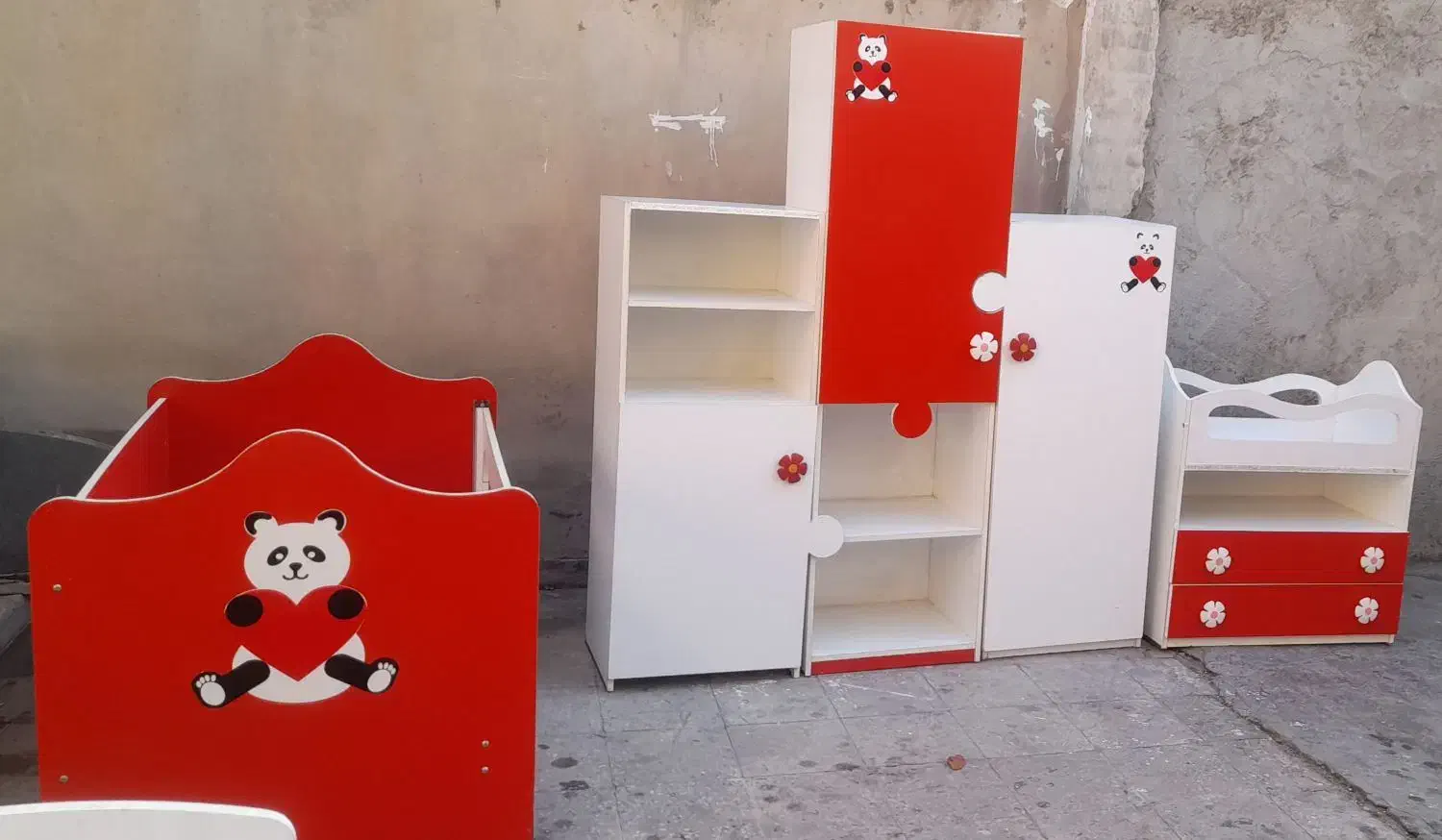 تخت خواب و کمد سرویس بچه|تخت و سرویس خواب|بندر ماهشهر, |دیوار