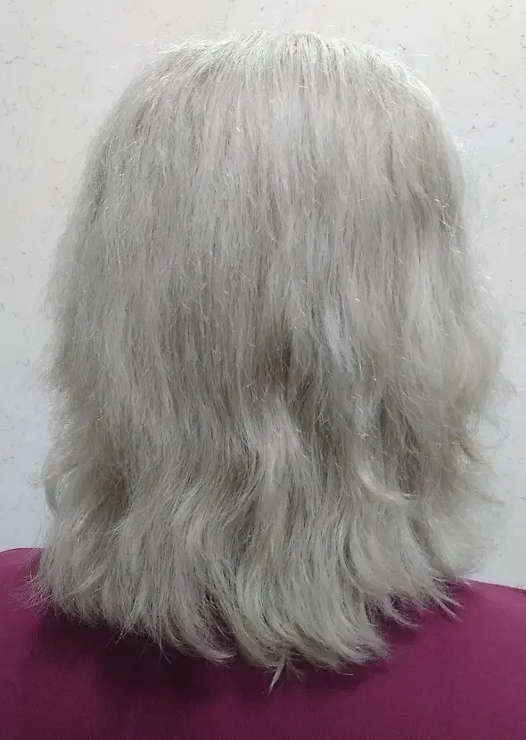 رنگ و لایت باتخفیف ویژه|خدمات آرایشگری و زیبایی|فولادشهر, B4|دیوار