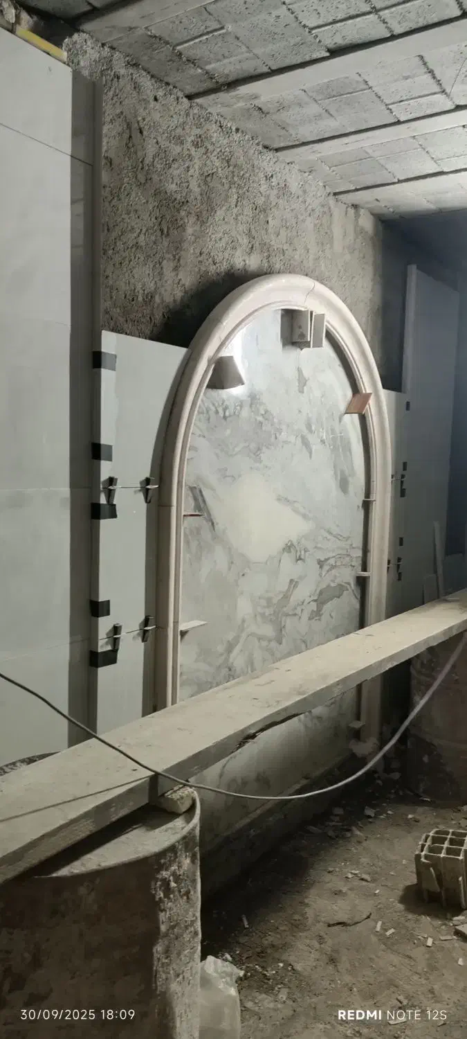 نیازمند شاگرد دائمی برای سنگ‌کاری نما،کاشیکاری،جوش|استخدام معماری، عمران و ساختمانی|یزد, |دیوار