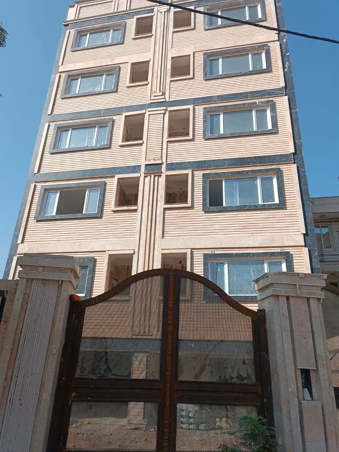 آپارتمان|فروش آپارتمان|تاکستان, |دیوار