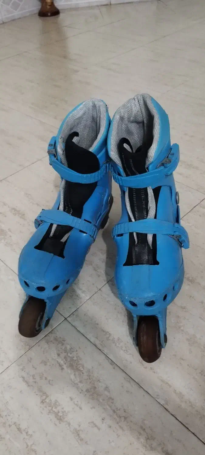 اسکیت کفشی|دوچرخه، اسکیت، اسکوتر|ساوه, |دیوار