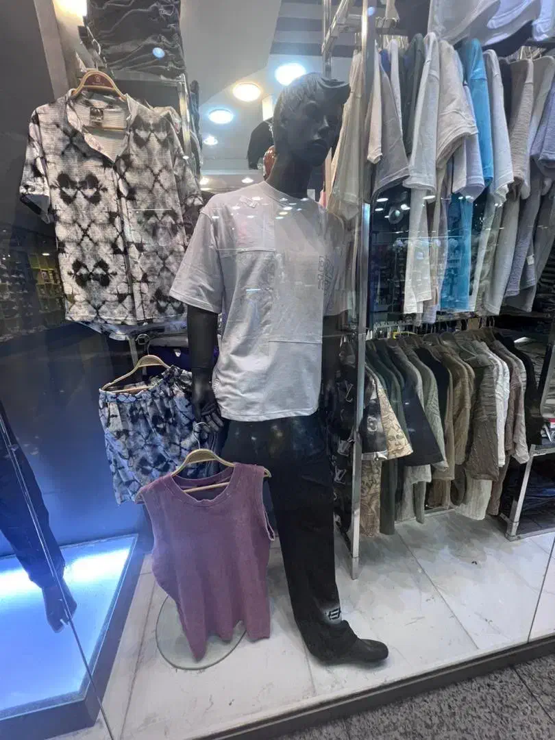 فروش دوعدد مانکن|فروشگاه و مغازه|شیراز, شهرک قمشه|دیوار